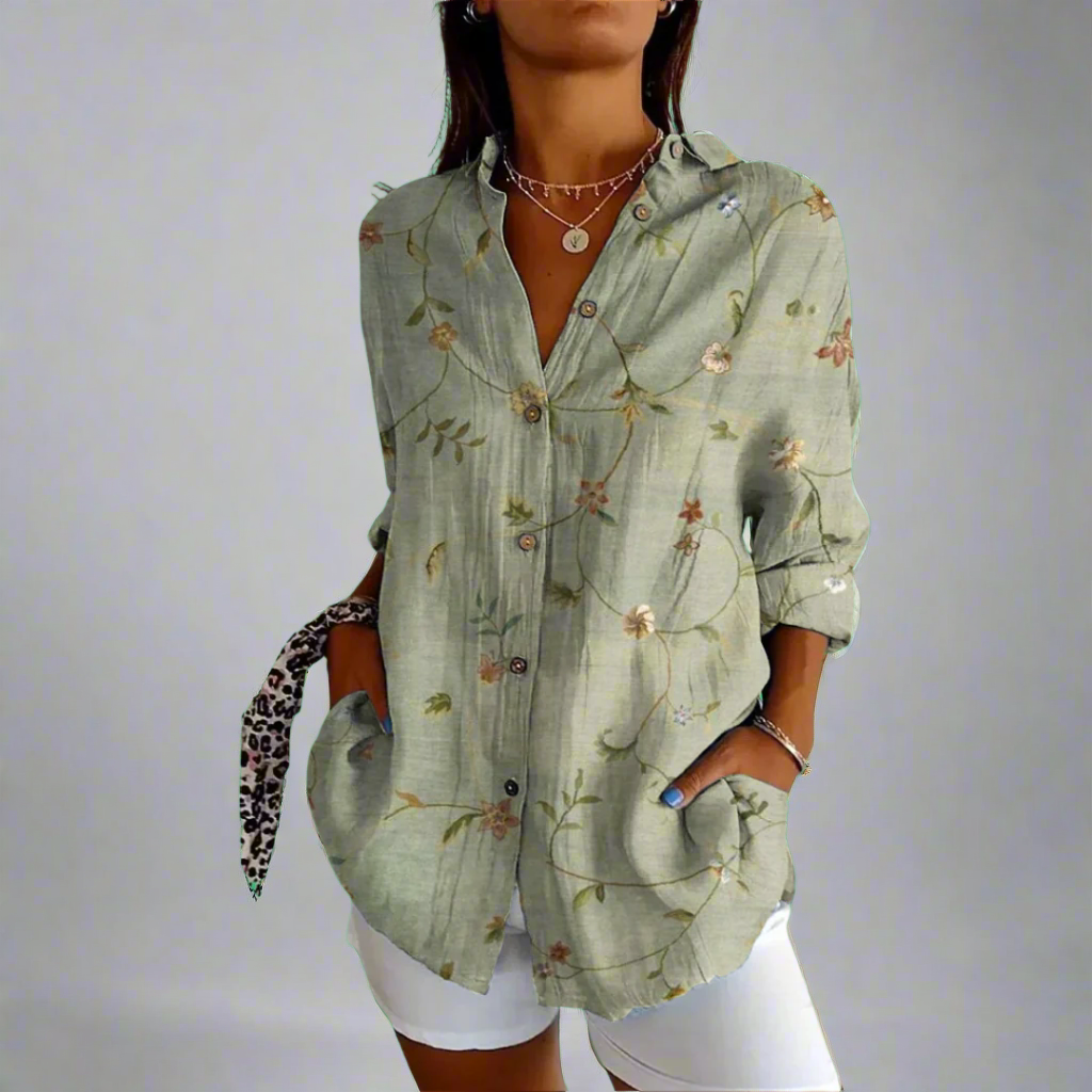 Delia | Vintage-bluse lavet af førsteklasses stof med håndlavede detaljer