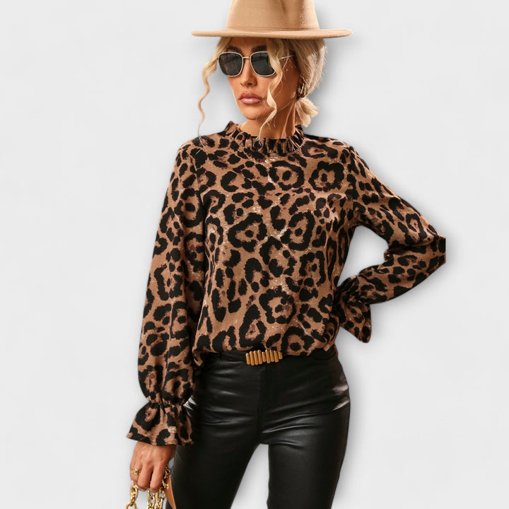 Kayla - Leo-bluse med plisseret krave